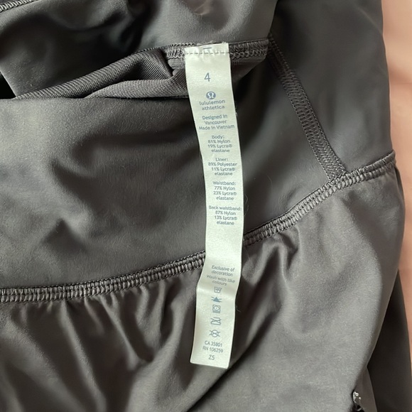 Lululemon shorts - Picture 4 of 4